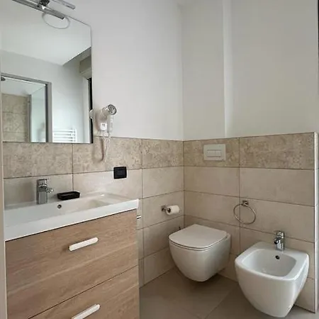 Foresteria House 2 *